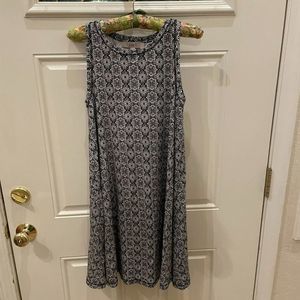 LOFT Black & White Floral Sleeveless Midi Dress XS
